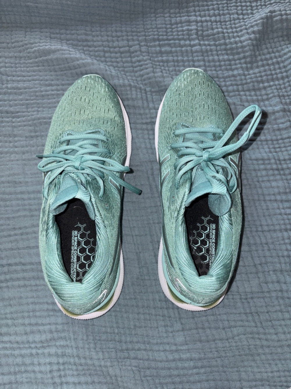 Asics Women's Mint Teal Running Shoes - Lightweight Lace-Up